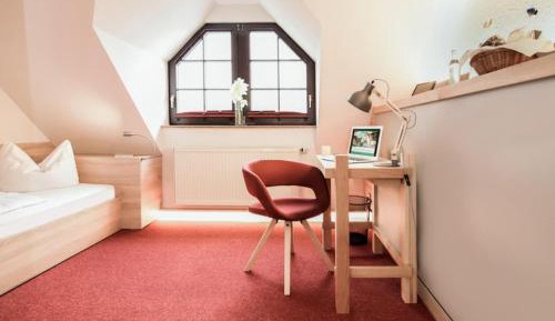 Twin Room with Extra Bed
