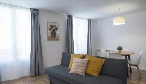 One-Bedroom Apartment