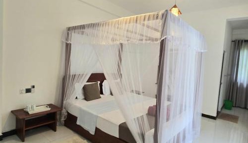 Deluxe Double Room with Terrace