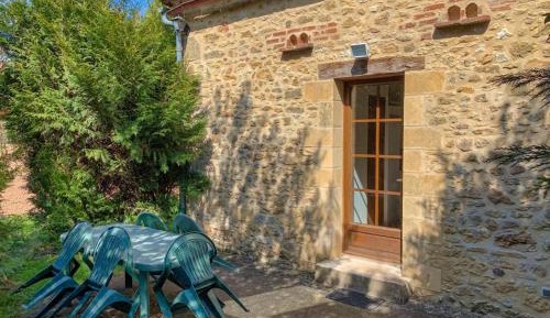 Holiday Home (4 Adults)
