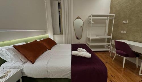 Twin Room with Private Bathroom