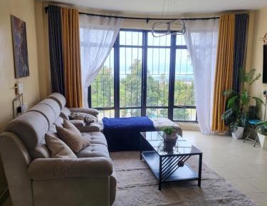 Three-Bedroom Apartment with Lake View
