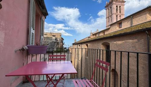One-Bedroom Apartment with Balcony