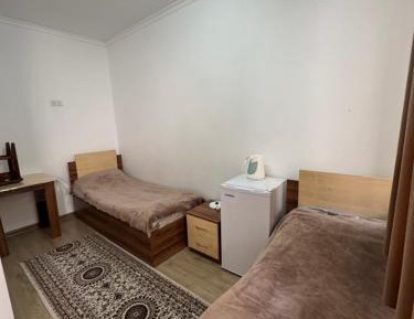 Twin Room with Shower