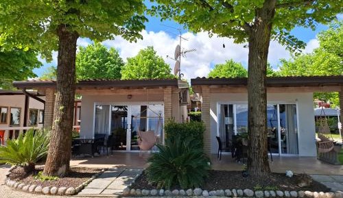 Apartment with Lake View