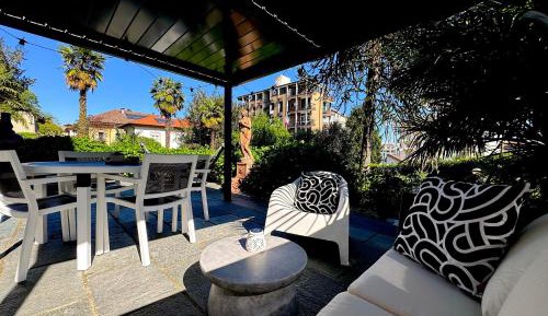 One-Bedroom Apartment with Terrace