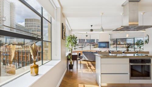 Four-Bedroom Apartment