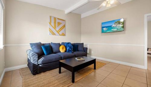 One-Bedroom Premier Apartment