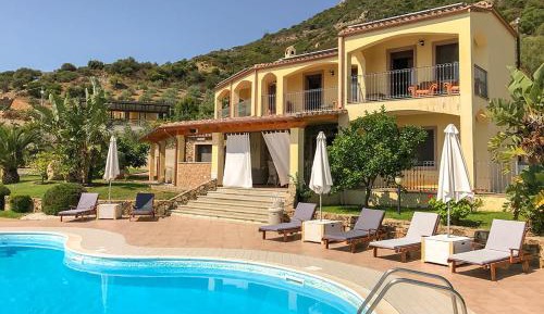 Villa with Private Pool