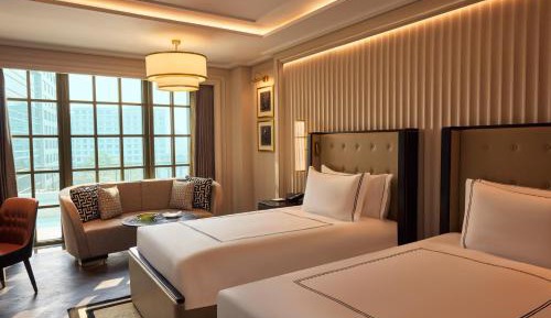 Fairmont Twin Room with City View