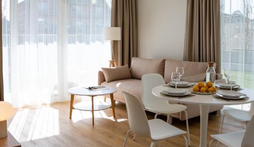 One-Bedroom Apartment with Terrace