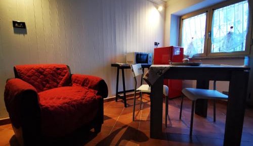 Superior One-Bedroom Apartment