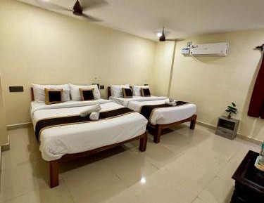 Luxury Triple Room