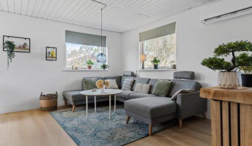 Three-Bedroom Vacation Home 