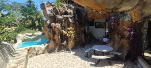 Deluxe Bungalow with Garden View