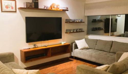 Apartment with City View