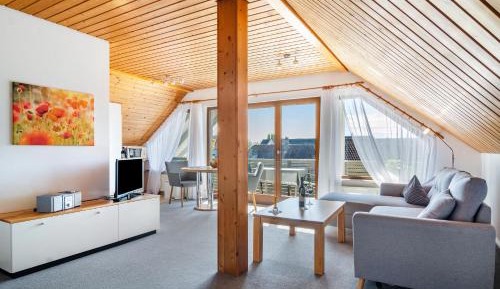 Superior One-Bedroom Apartment with Balcony