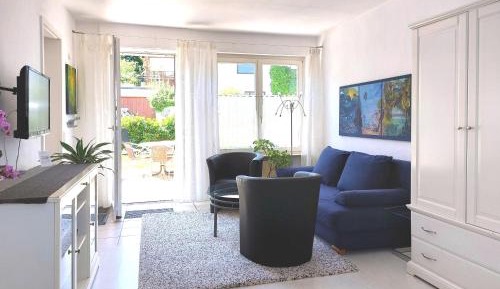 Superior One-Bedroom Apartment