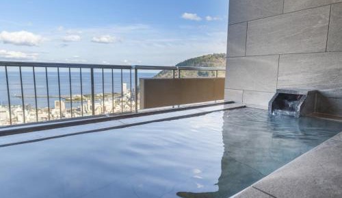 Deluxe Panorama View Fourth room with open-air bath