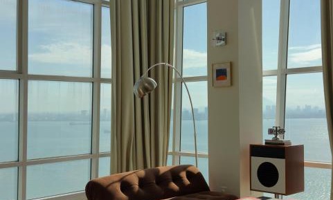 Two-Bedroom Apartment with Sea View