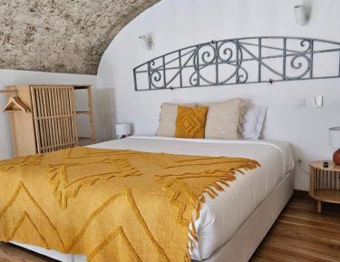 Deluxe Family Suite