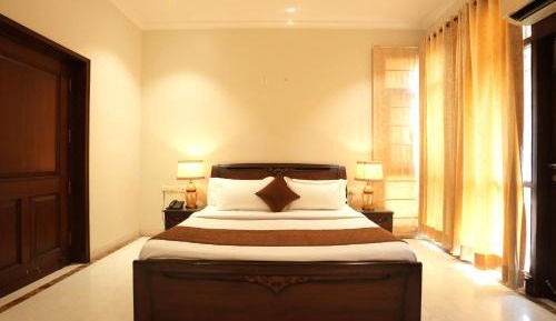 King Room with Balcony