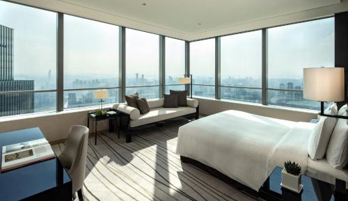 N3 Deluxe City View King
