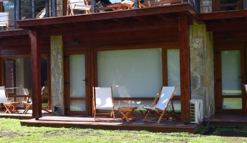 One-Bedroom Apartment with Garden