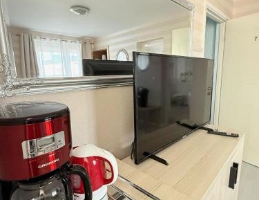 One-Bedroom Apartment with Balcony