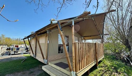 Tent