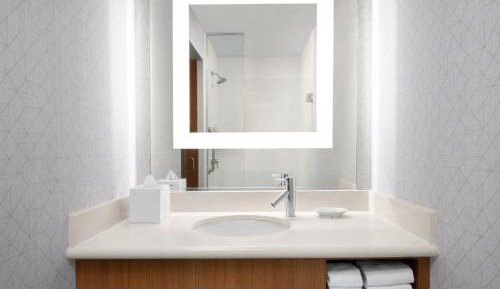 King Studio with Sofa Bed