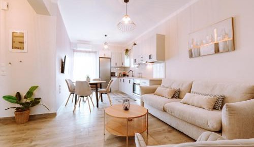 Superior One-Bedroom Apartment with Balcony