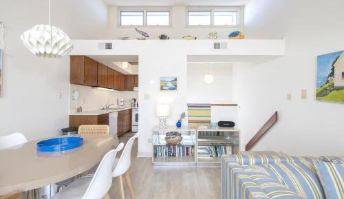 Four-Bedroom Holiday Home