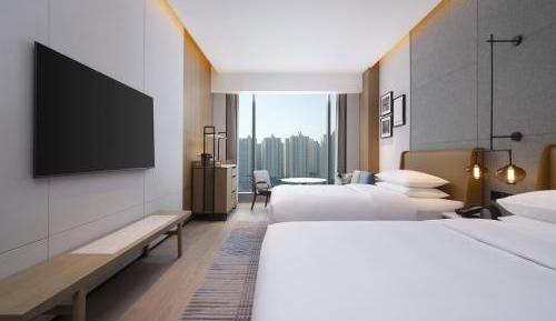 Deluxe Double Room with Two Double Beds and City View