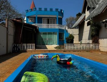 Apartment with Pool View 