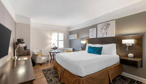 Standard King Room