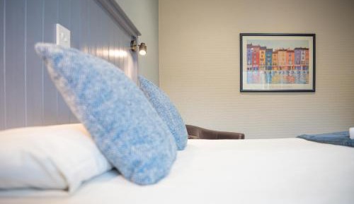 Double Room with Mountain View