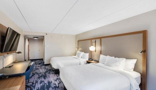 Large Double Room with Two Double Beds