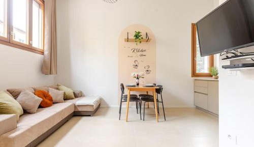 One-Bedroom Apartment with Garden View