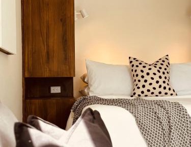 Suite with Mountain View