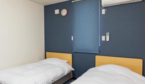 Twin Room - Non-Smoking