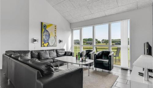 Four-Bedroom Holiday Home