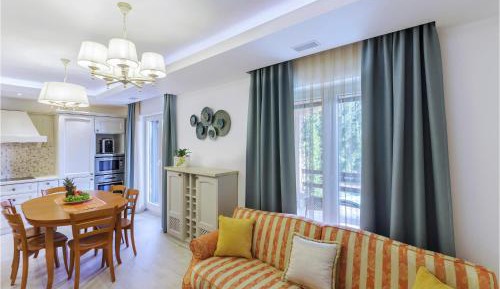 Six-Bedroom Holiday Home