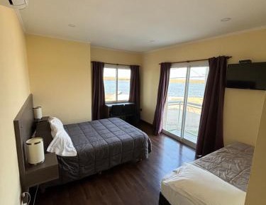 Triple Room with Lake View