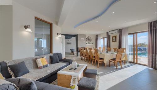 Six-Bedroom Holiday Home