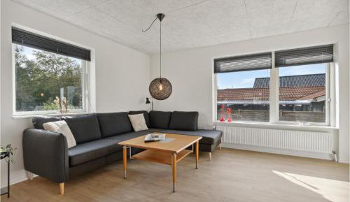 Three-Bedroom Holiday Home 