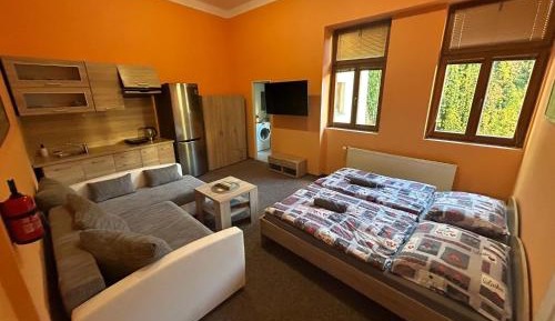 Standard Twin Room with Sofa