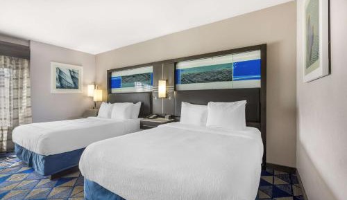 Queen Room with Two Queen Beds