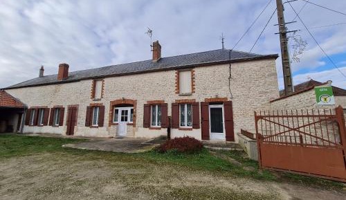 Holiday Home (6 Adults)