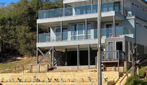 Three-Bedroom Holiday Home 